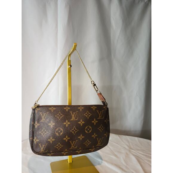 Louis Vuitton Pochette Accessoires Shoulder Bag Brown LV Monogram - Picture 2 of 15